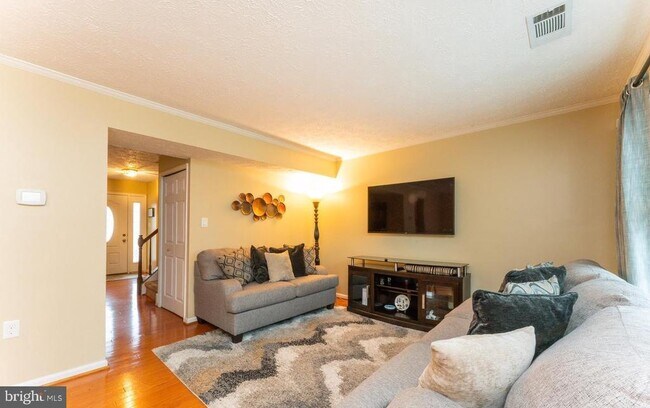 Photo - 6006 Bobcat Ct