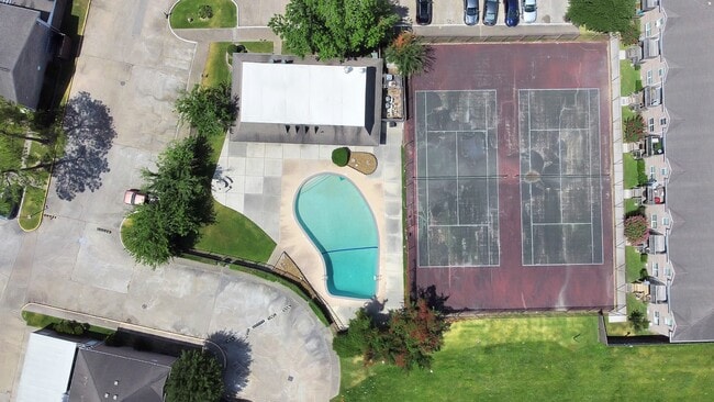 Building Photo - 11899 Algonquin Dr Unit 1