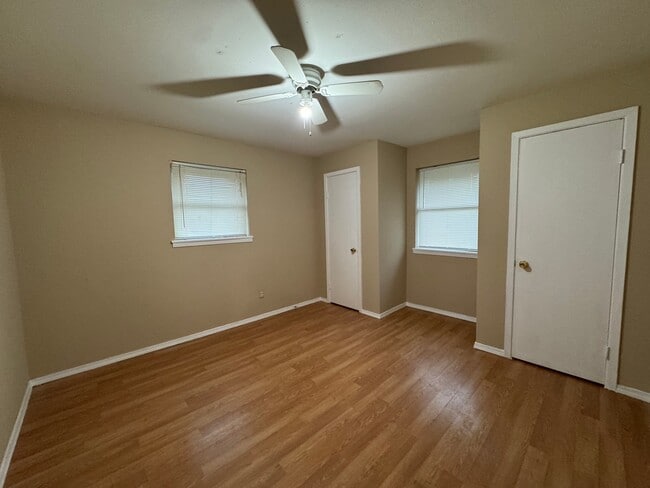 Photo - 1034 W Village Ct Unit C