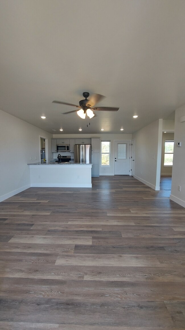 Photo - 517 Eagle St