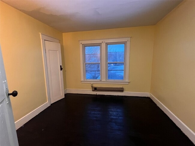 Photo - 155 Willow St Unit 2