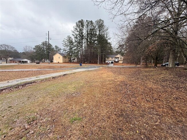 Photo - 3218 Macedonia Rd