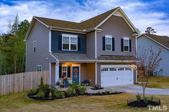 Photo - 1004 Archer Ln
