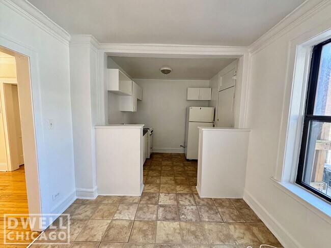 Photo - 2331 N Spaulding Ave