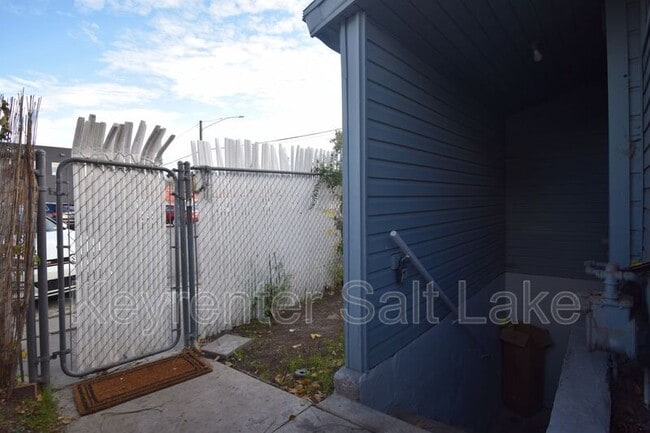 Photo - 33 E Cleveland Ave