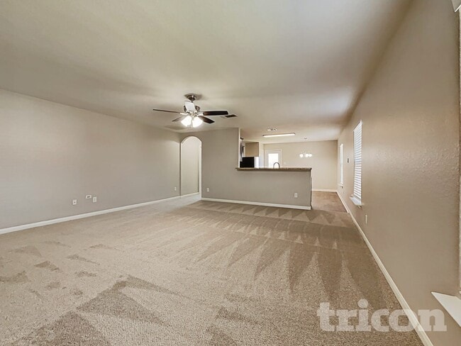 Photo - 1404 Breanna Ln