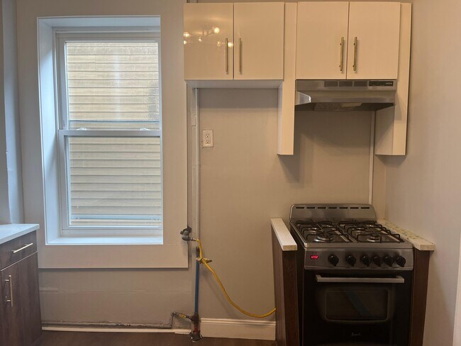 Photo - 937 Pavonia Ave Unidad 5