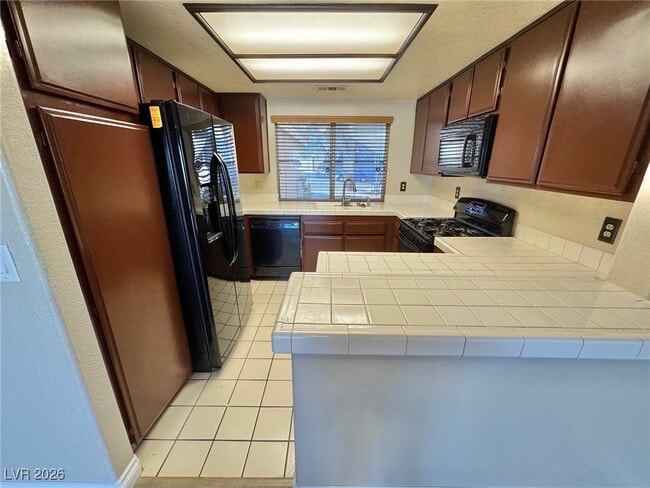 Photo - 1928 Bookbinder Dr