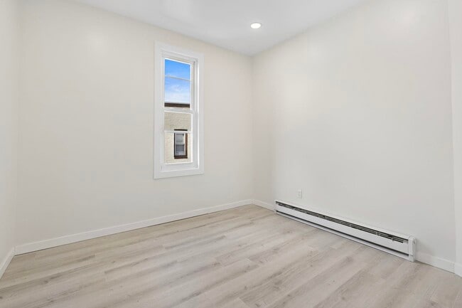 Photo - 600 67th St Unit 2