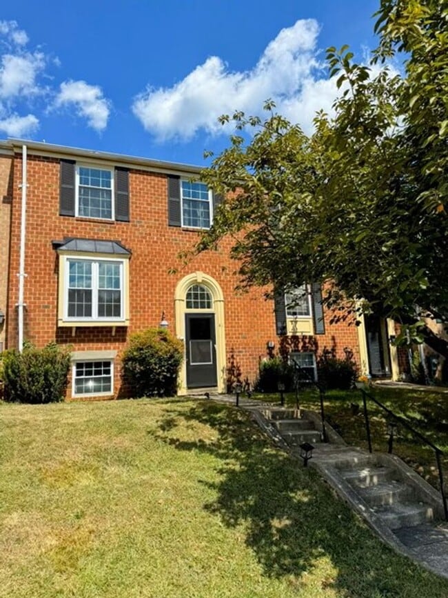 Building Photo - JG-41 Unit BR1 - Room 1 Rental