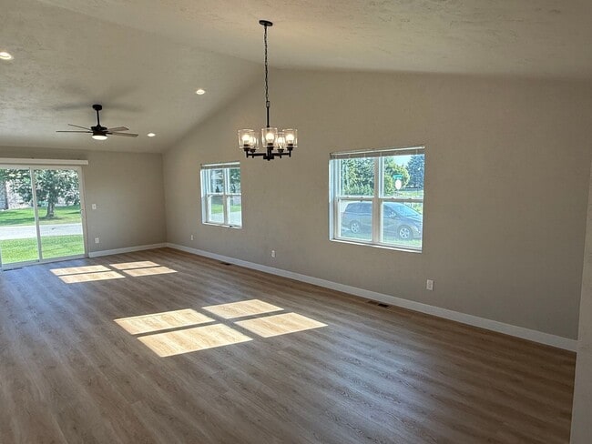 Photo - 830 Highland Park Rd Unit 830