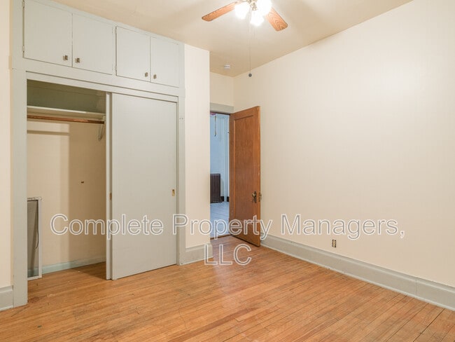 Photo - 102 E 4th St