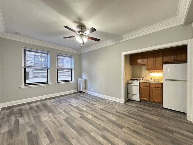 3824 N Fremont St Unit 012