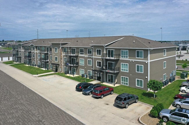 Building Photo - North Ridge