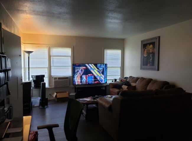 Photo - 1306 N Travis St