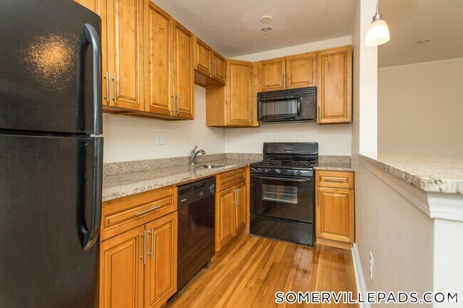 Building Photo - 138 Highland Ave Rental