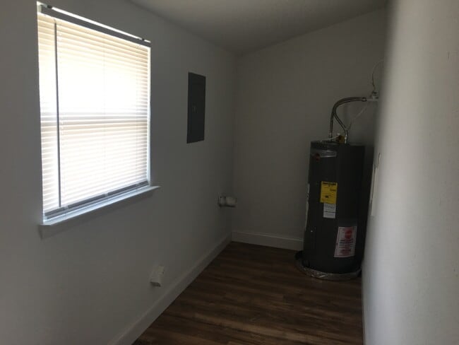 Photo - 1411 29th St Unidad C