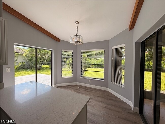 416 SW 37th Terrace
