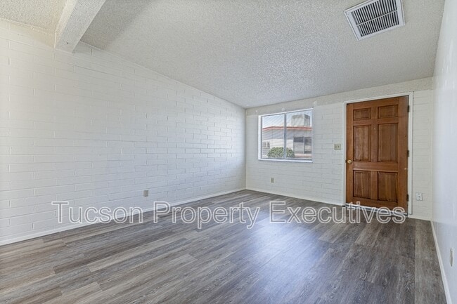 Photo - 4246 E Pima St