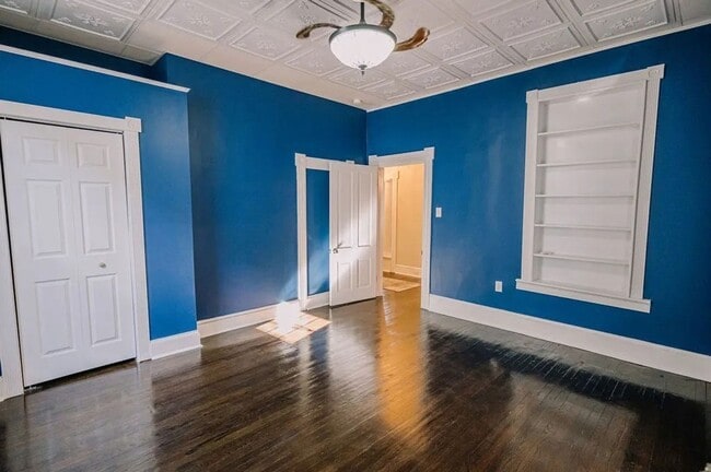 Photo - Newly Renovated & Spacious 4bed/2bath