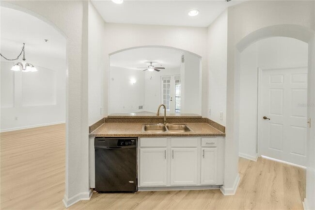 Photo - 3351 Whitestone Cir Unit 304