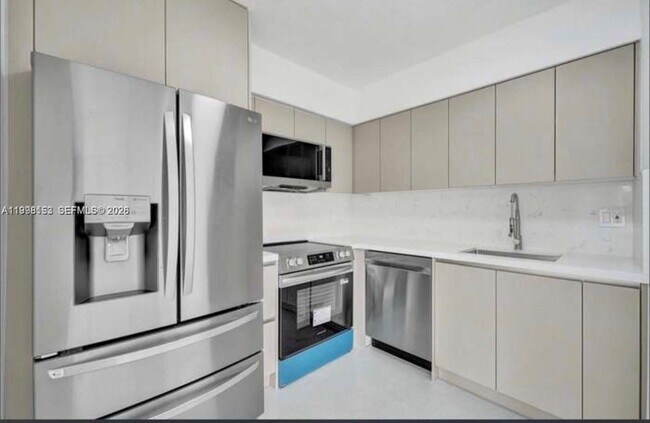 Photo - 4701 N Andrews Ave