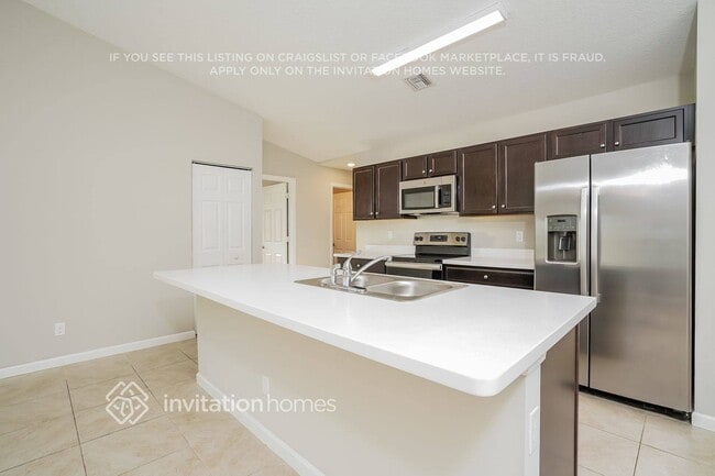 Photo - 1710 SW Buttercup Ave