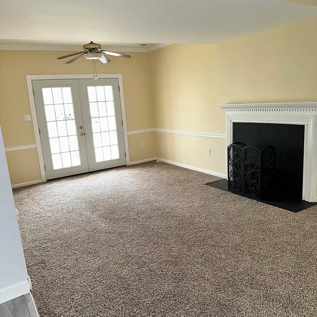 Photo - 6727 Mink Ct