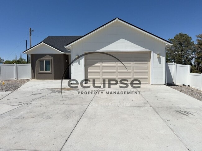Building Photo - 149 Buena Vista Dr