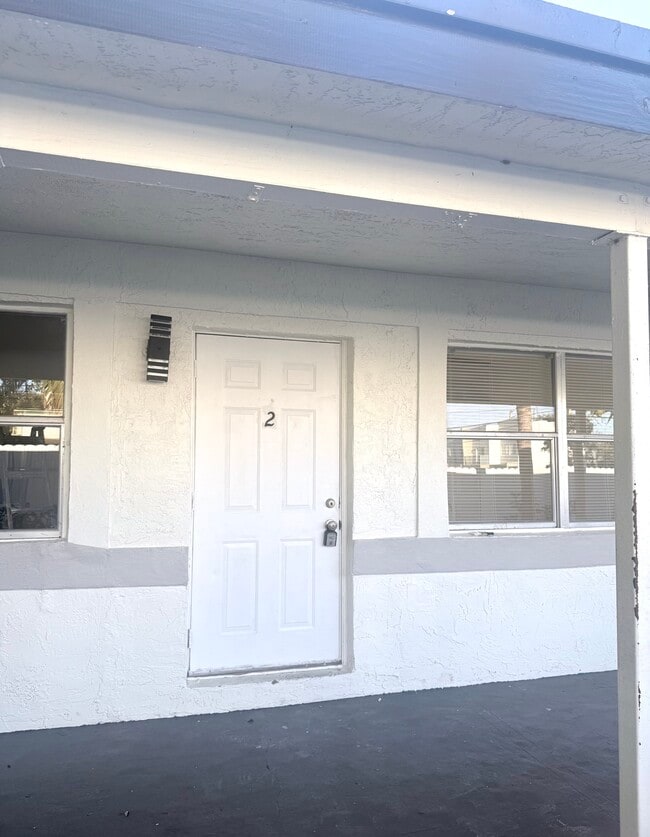 Photo - 209 NW 10th St Unidad 2