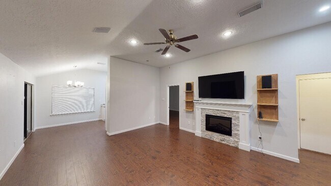 Photo - 90 S Cobble Hill Cir