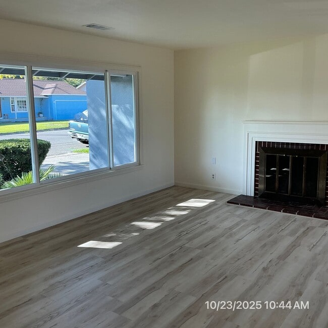 Photo - Refreshed 3 Bedroom