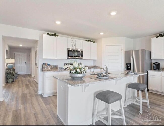 Building Photo - 5856 Belmont Stakes Rd