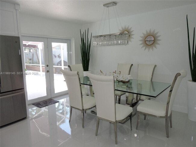 Photo - 15220 SW 49th St