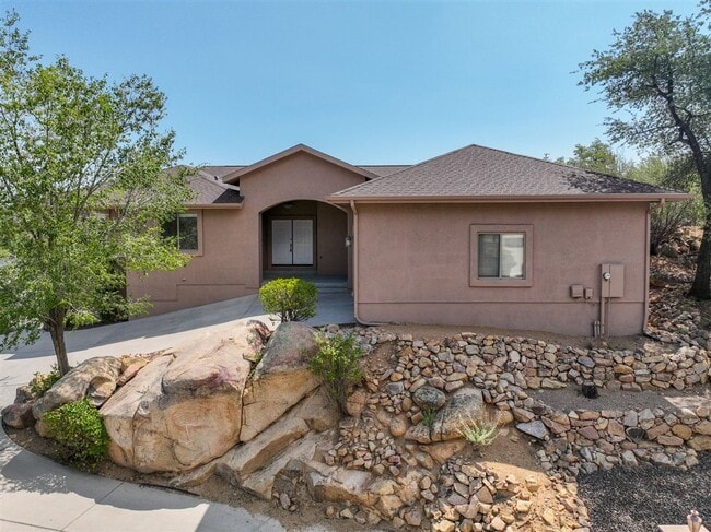 Price Reduced - Large 4 bed, 3 bath home i... - Price Reduced - Large 4 bed, 3 bath home i...