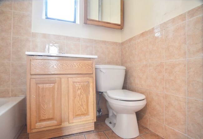 Photo - 4996 Broadway Unit 5K