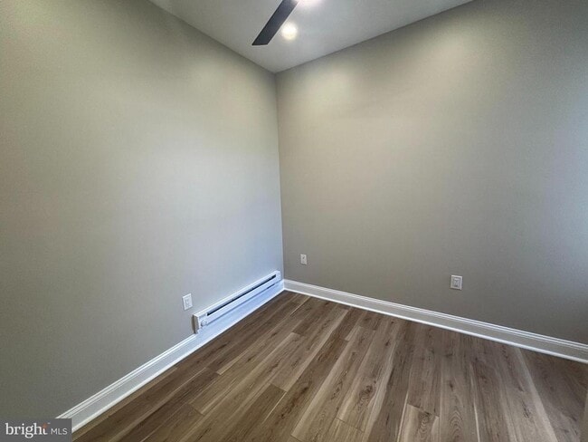 Photo - 3828 N Percy St Unidad 2