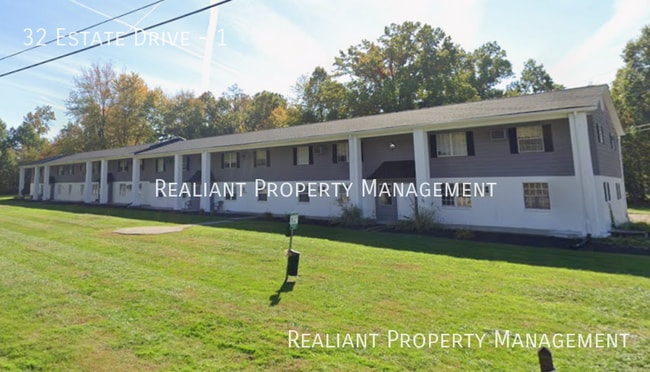 Building Photo - 32 Estate Dr Unit 1