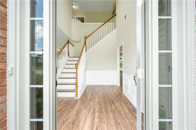 Photo - 8405 Friarbridge Dr