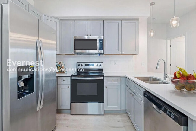 Photo - 1500 N 35th St