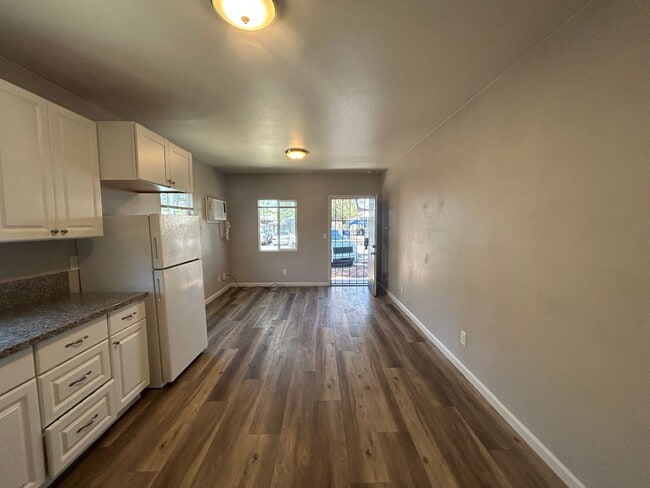 Photo - 624 J St Unit 624 J Street