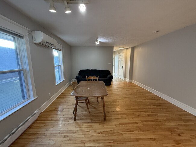 Photo - 55 Portledge Ave Unit 2