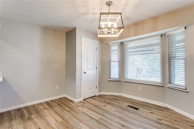 Photo - 1022 Garden Grove