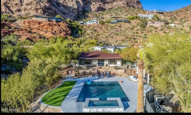 Building Photo - 5222 N Saddle Rock Dr