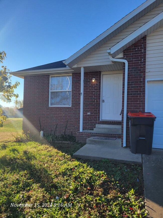 Photo - S0225-MF1 Unit A