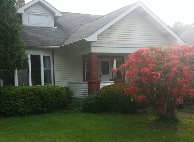 Photo - 244 Elm Street