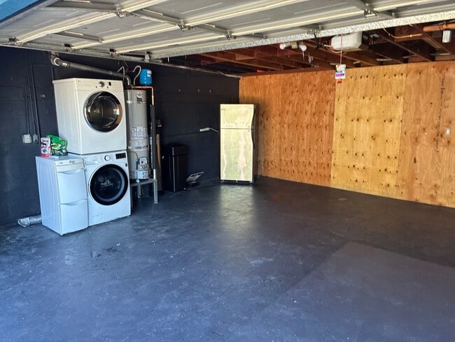 Photo - Unique 3 Bedroom 2 Bath House in Encanto