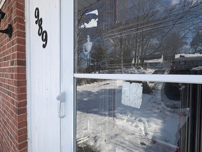 Photo - 989 Keystone Dr