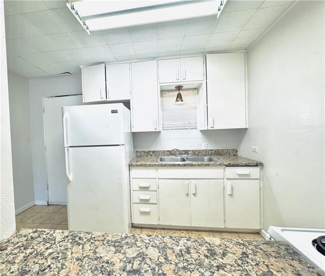 Photo - 15 Valley View Dr Unit A1