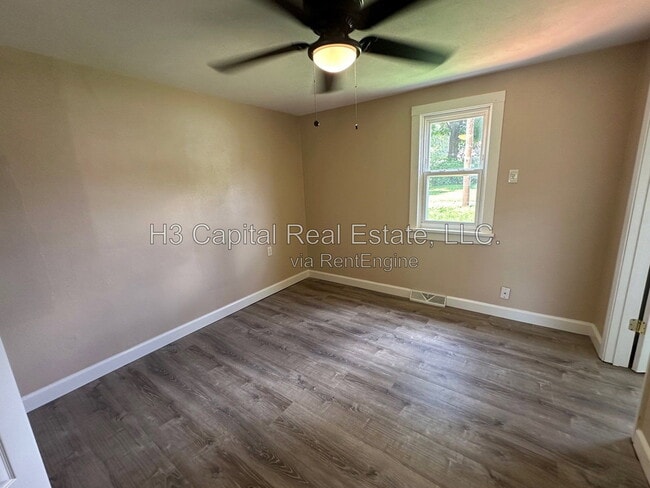 Photo - 435 N 38th St